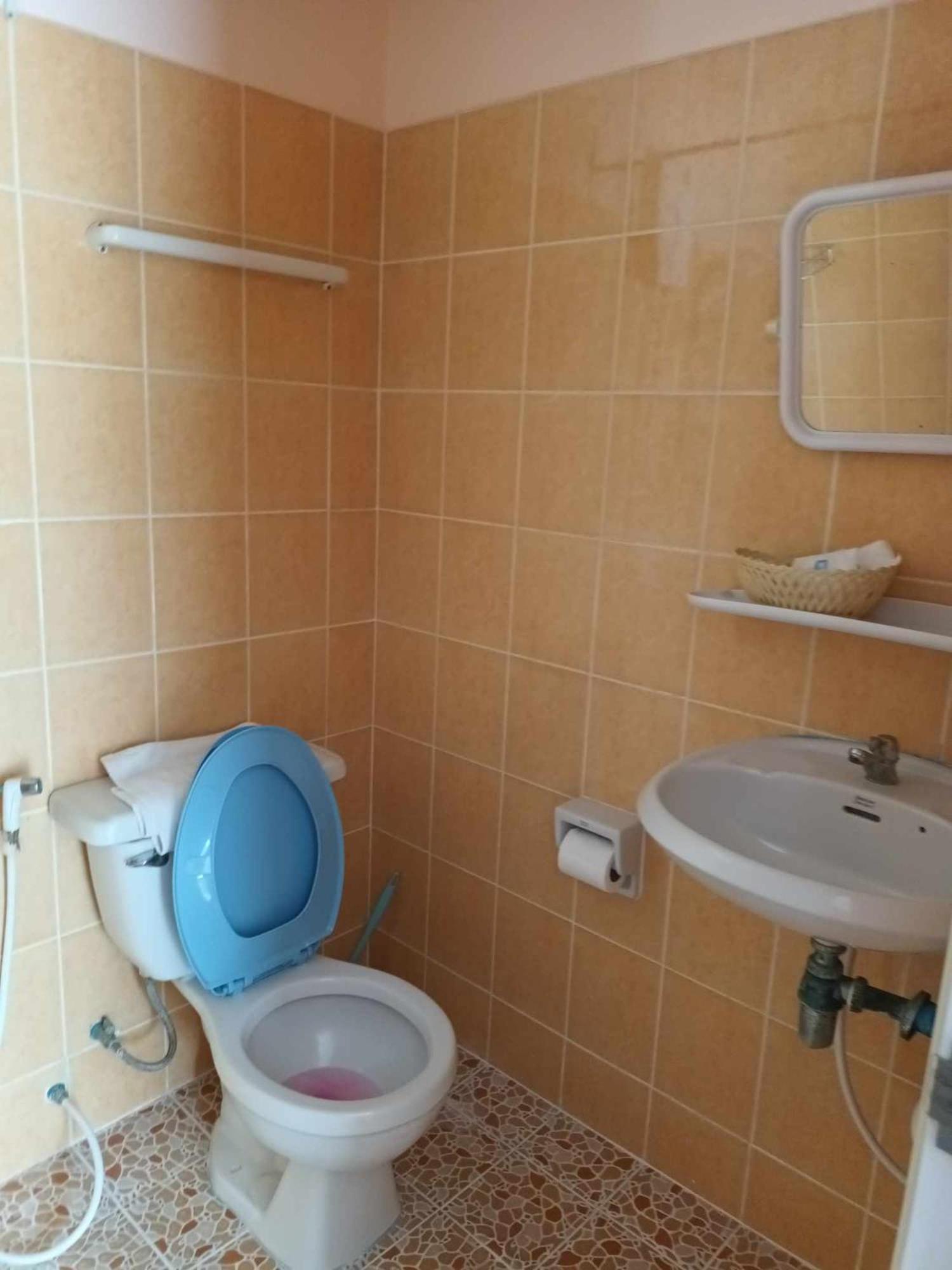 Patong Rose Guest House 50M To Beach Екстер'єр фото